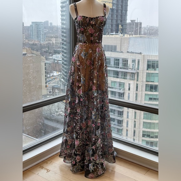 🆕 BRONX & BANCO 🧿 NWOT Midnight Embroidered Floral & Pearl Gown, Sz XS US 2 - Picture 3 of 16